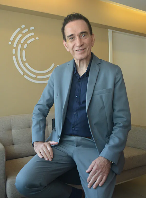 Retrato do Dr. Eduardo Pinho Tavares, médico e diretor clínico da Clinlife